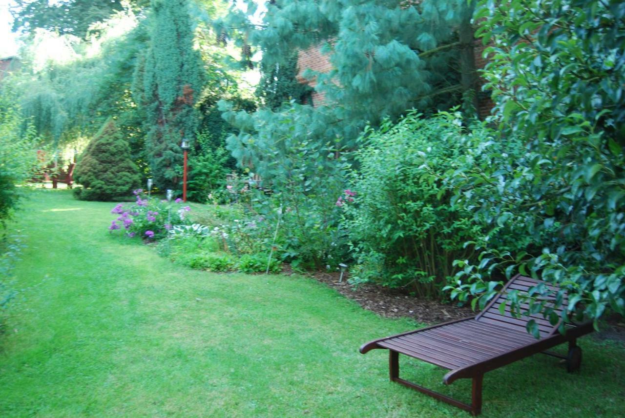 Ferienwohnung Aronia Warlow エクステリア 写真