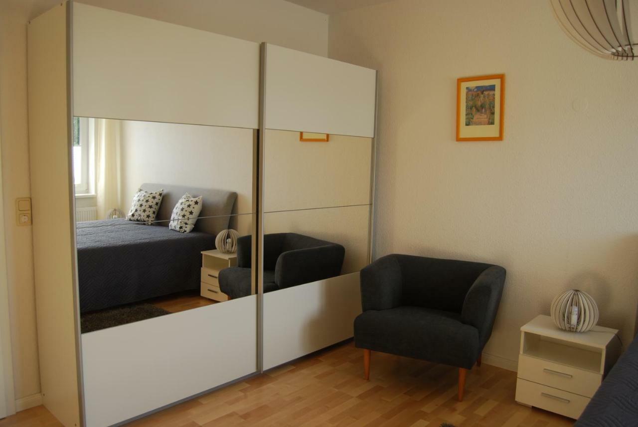 Ferienwohnung Aronia Warlow エクステリア 写真